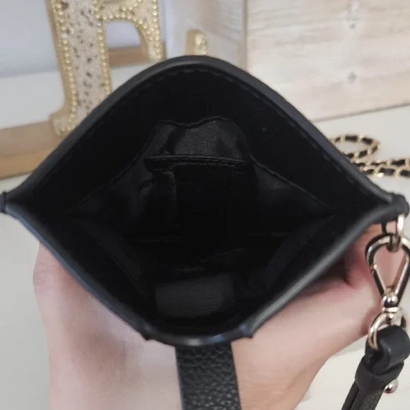 kate spade Black Studded Wristlet 3.25 x 6.25 inches - Picture 7 of 13